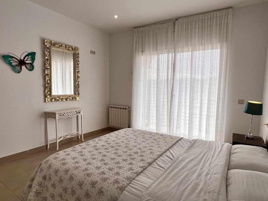 Casa Mas Ambros Con Piscina Desbordante Vila Calonge  Exterior foto